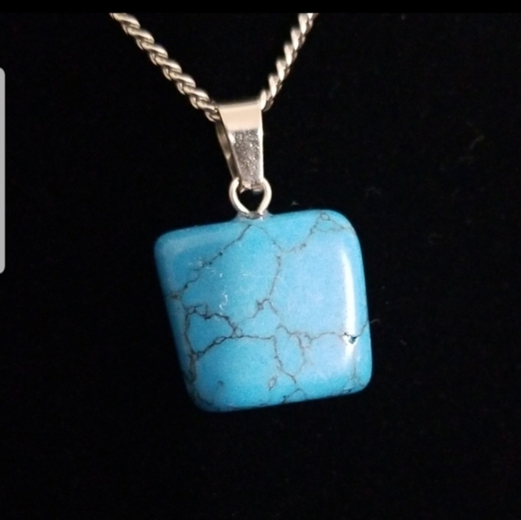 Jewelry - 🔵🆕️ Blue stone Necklace